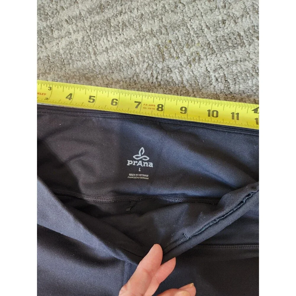 Prana weighs 11
